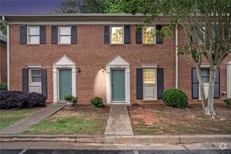 Building Photo - 2950 Webb Bridge Rd