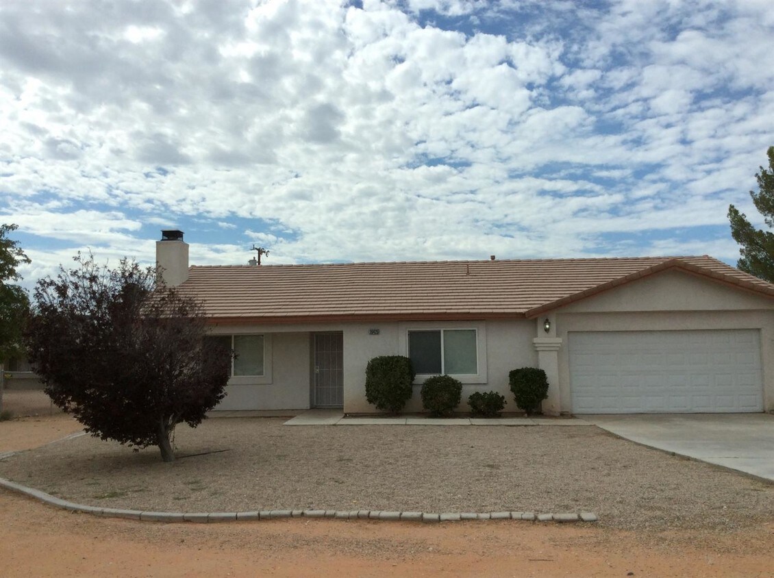 Primary Photo - 20425 Zuni Rd