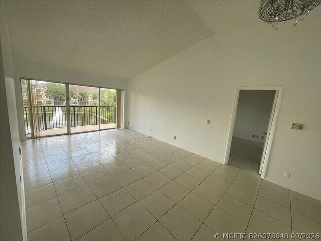 Foto del edificio - 9033 Wiles Rd