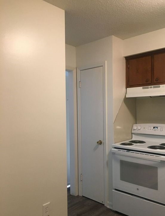Foto del edificio - 5238 Cave Spring Ln