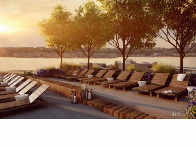 Foto principal - 535 W 43rd St