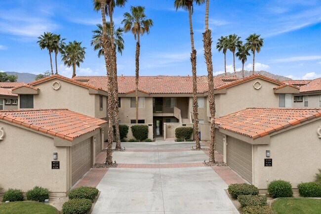 Building Photo - 55359 Winged Foot