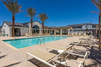 Building Photo - Desert Meadows Townhomes
