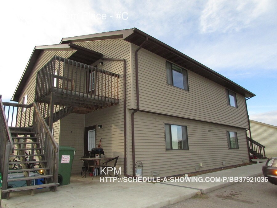 Primary Photo - 10825 Freedom Pl