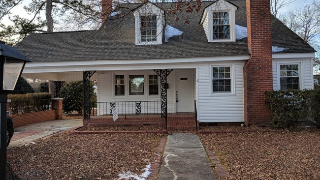 Building Photo - 701 N Raiford St