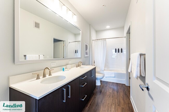 Foto del edificio - 1225 Utica Dr