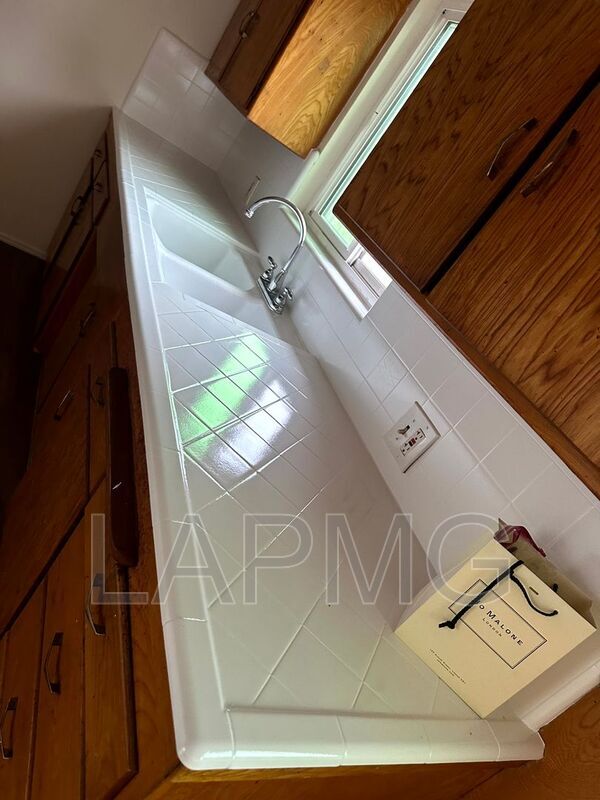 Foto del edificio - 2272 White St