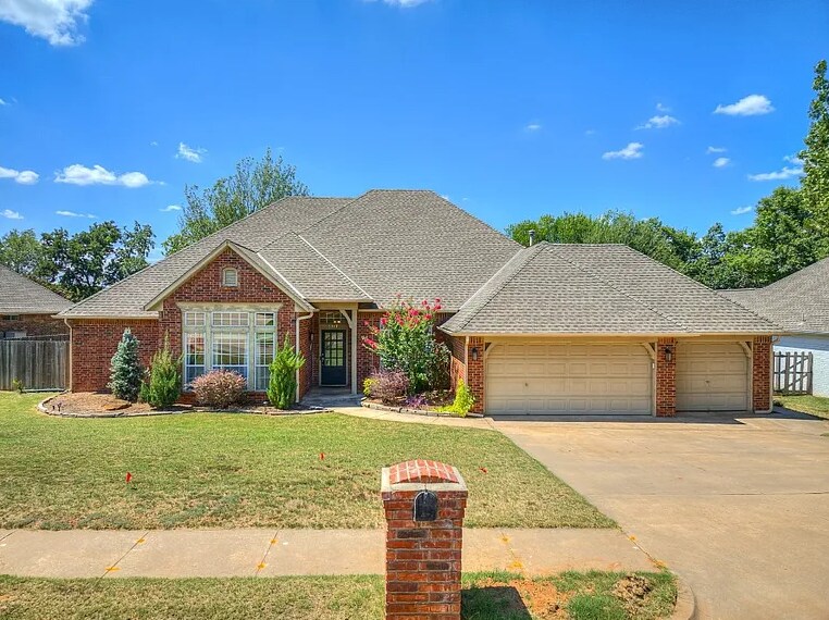 3017 Asheton Ct, Edmond, OK 73034 House Rental in Edmond, OK