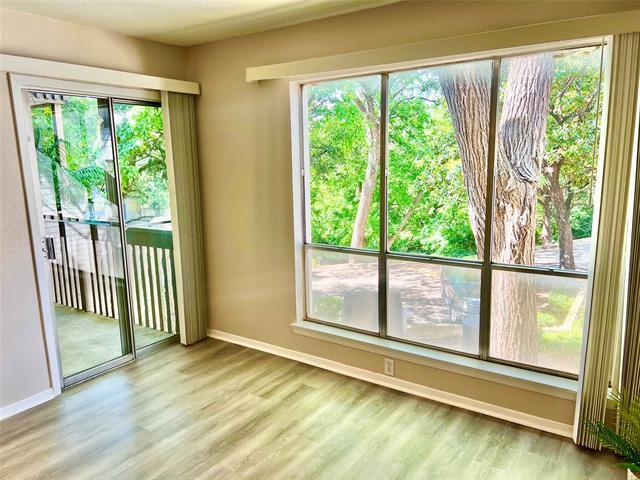 Foto principal - 4859 Cedar Springs Rd