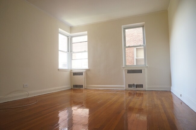 Building Photo - 1620 Avenue I