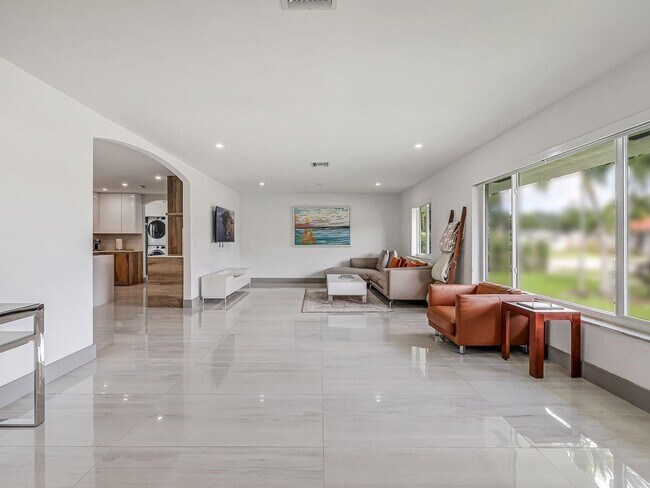 Foto del edificio - 16010 NW 37th Ct