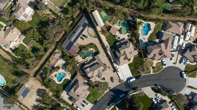 Foto del edificio - 525 Aqueduct Ct