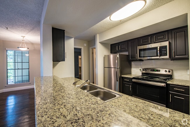 Equinox Apartments Homes Rentals Arlington, TX