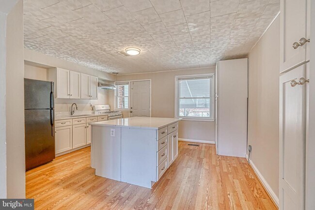 Foto del edificio - 602 Aldworth Rd