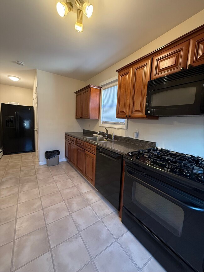 Foto del edificio - 283 Houston Ave