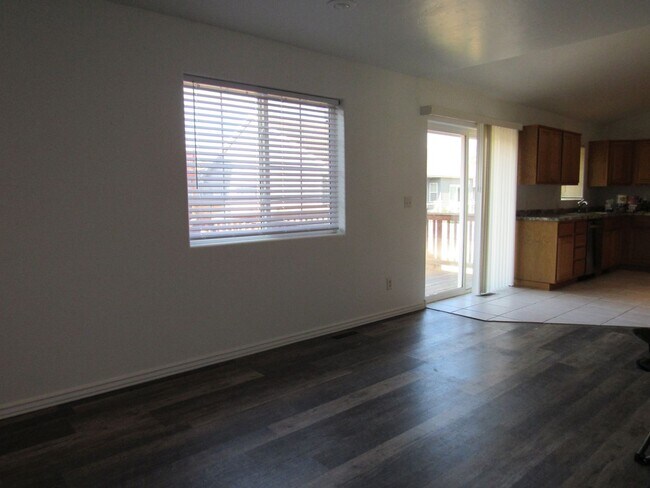 Foto del edificio - Gorgeous! Spacious Westside Home