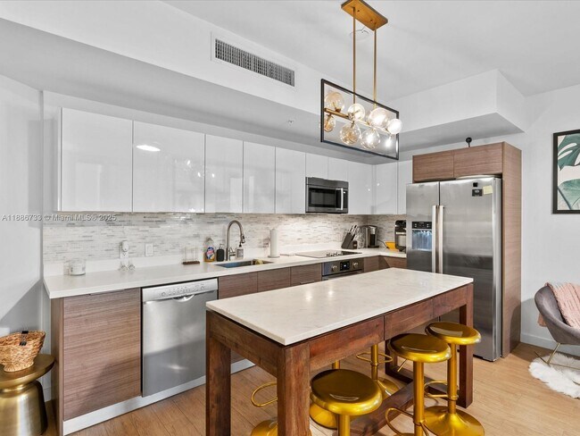 Foto del edificio - 1010 SW 2nd Ave