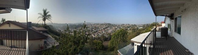 Foto del edificio - 1943 Arriba Dr