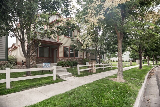 Foto del edificio - 2551 Custer Drive