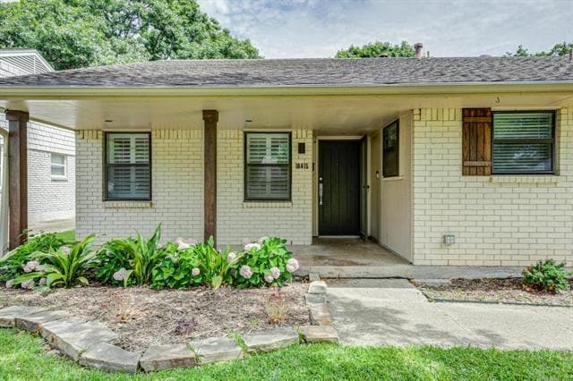 Foto principal - 10415 Mapleridge Dr