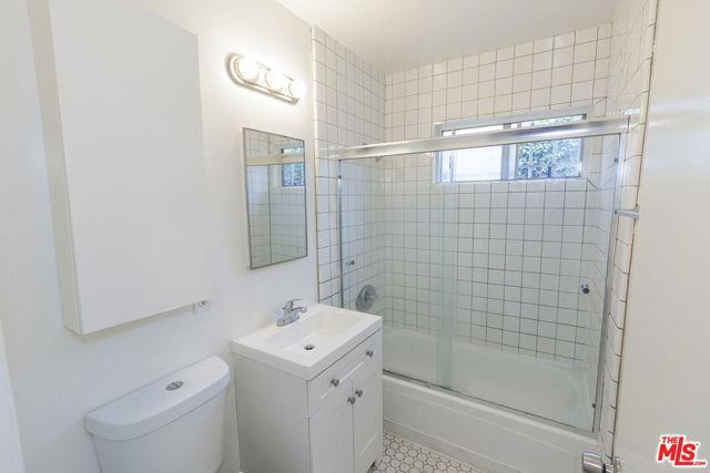 Foto del edificio - 547 Brooks Ave