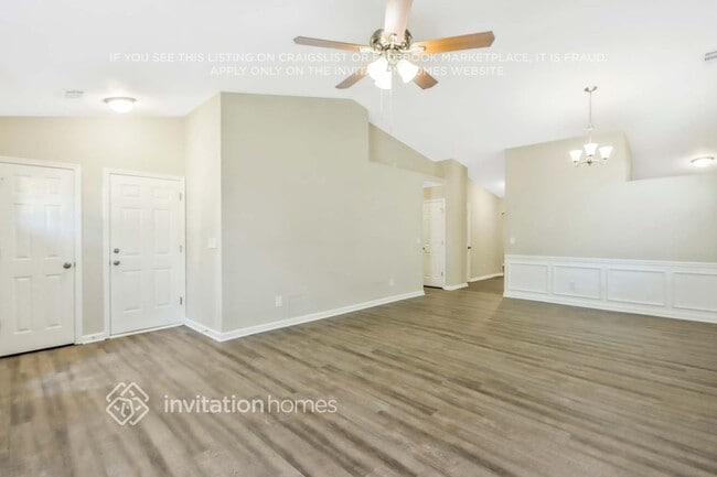 Foto del edificio - 3823 Landgraf Cove