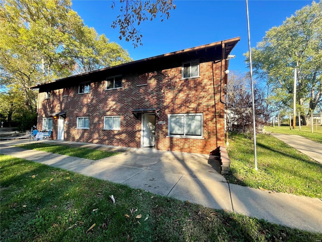 6168 Roseglyn Ln, House Springs, MO 63051 House Rental in House