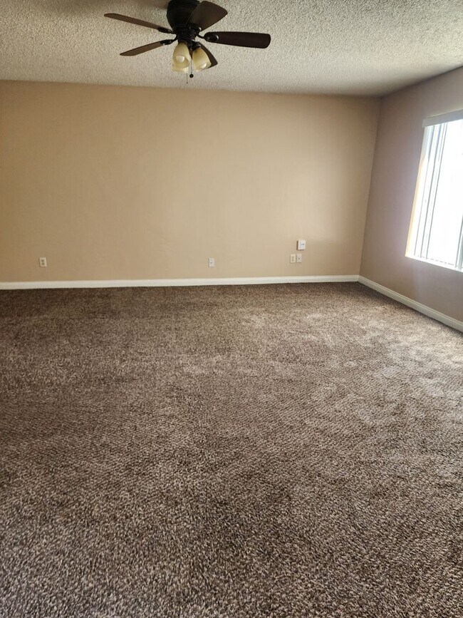 Foto del edificio - 6813 Patton Way -House