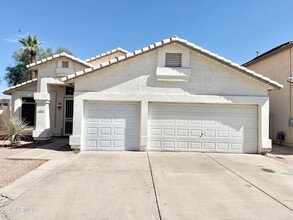 Building Photo - 13896 W Wilshire Dr