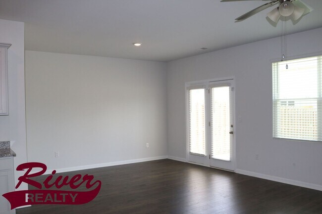 Foto del edificio - Laurel Park Townhouse