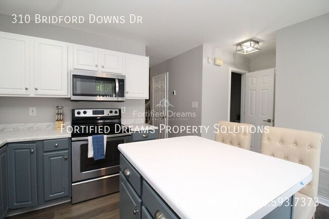 Foto del edificio - 310 Bridford Downs Dr