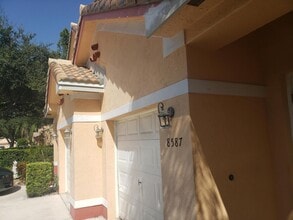 Building Photo - 8587 SW 23rd Ct