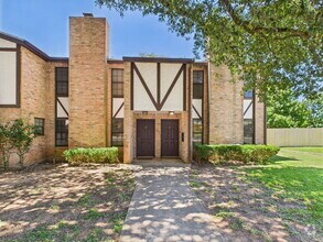 Building Photo - 107 Frederick Rd