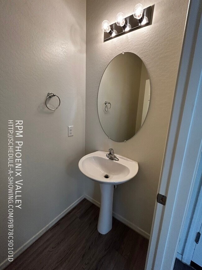 Foto del edificio - 3/2.5 S. Phoenix Home *ALL* Appliances, *N...