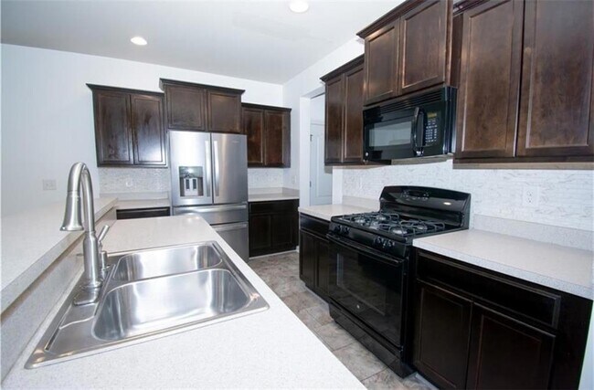 Foto del edificio - 162 Townview Dr