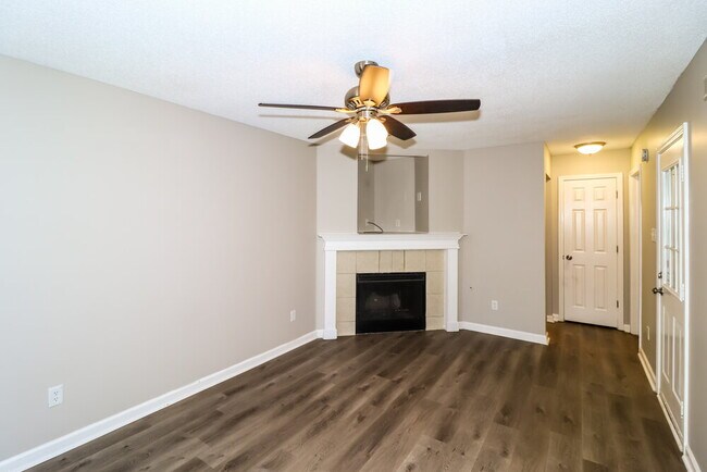 Foto del edificio - 1248 Calebs Ridge Dr