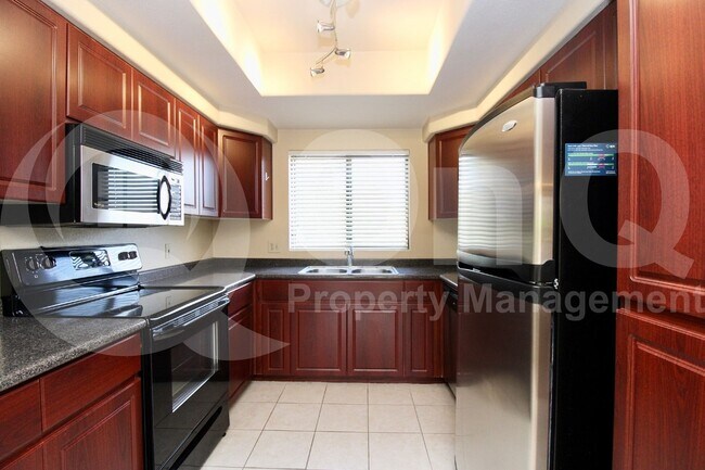 Foto del edificio - 7575 E Indian Bend Rd