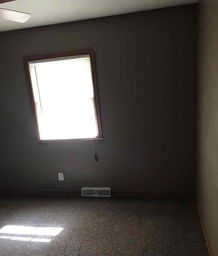 Primary Photo - 7946 E 100 Terrace