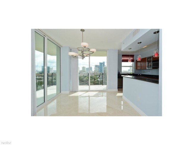 Building Photo - 610 W Las Olas Blvd