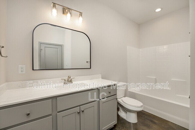 Foto del edificio - 10407 County Rd 2180