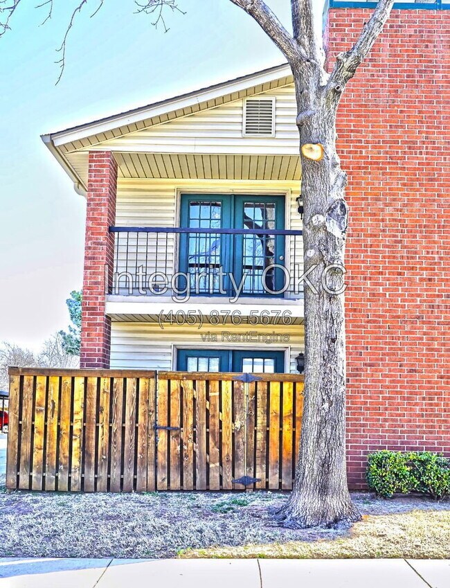 Foto del edificio - 4400 Hemingway Dr
