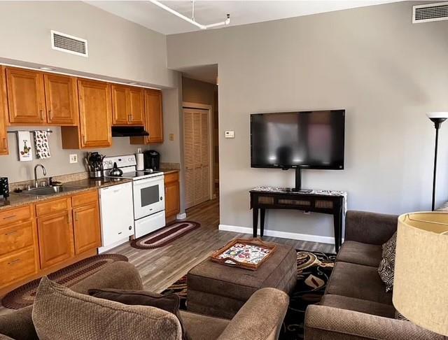 Foto del edificio - 81 Washington St