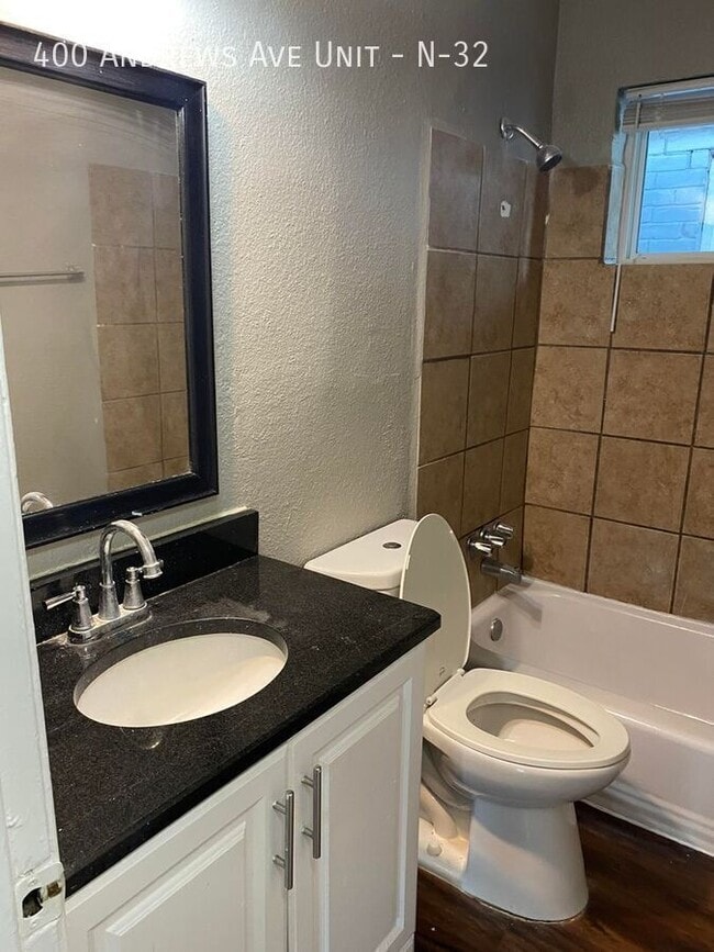 Building Photo - 400 Andrews Ave