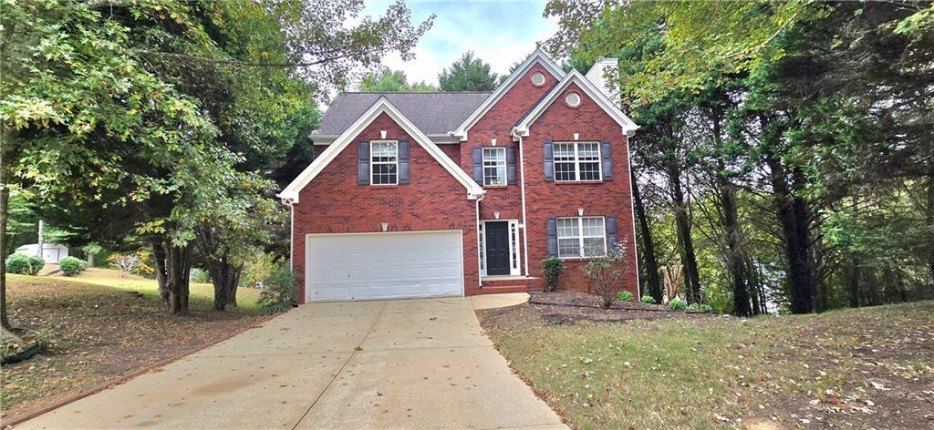 Foto principal - 610 James Ridge Dr