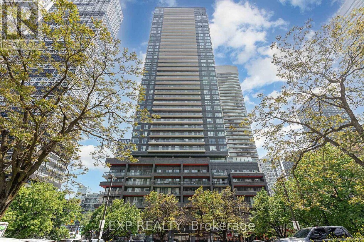 Photo principale - 159-3159 Dundas St E