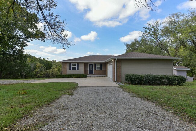 Foto del edificio - 1791 Fruit Farm Rd