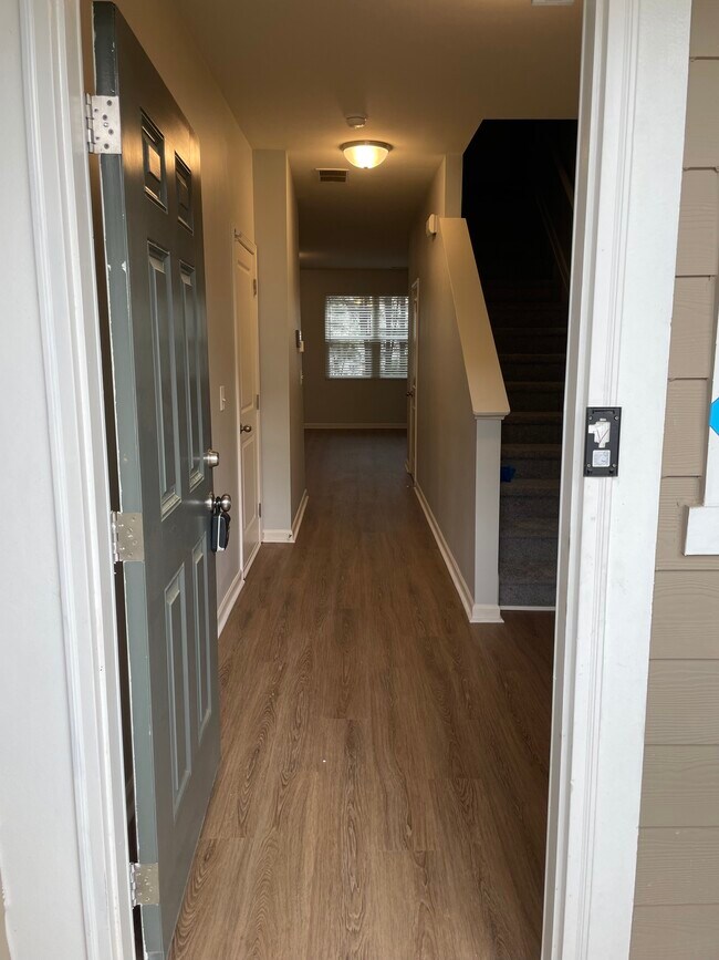 Foto del edificio - 6367 Kennonbriar Ct