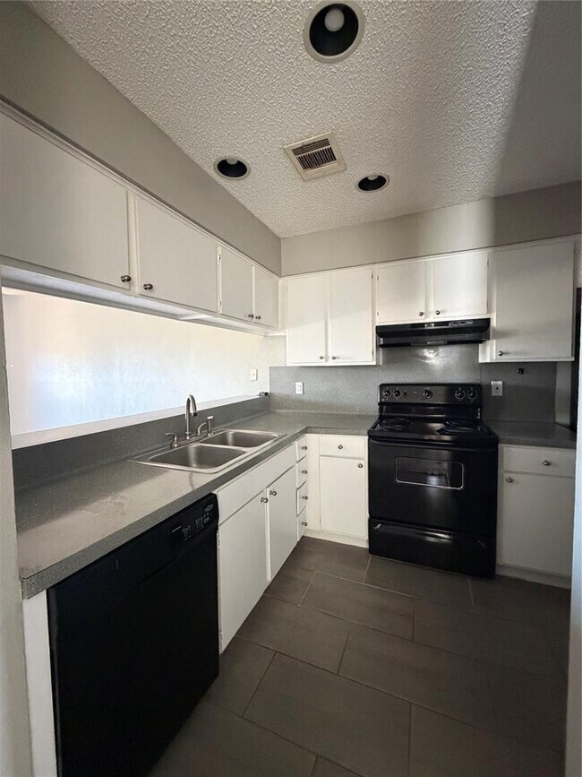 Foto del edificio - 5305 Indio Cove