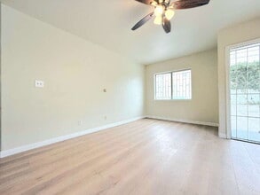 Building Photo - 1325 W 58th St