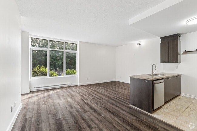 Interior Photo - Oasis Sur Rive